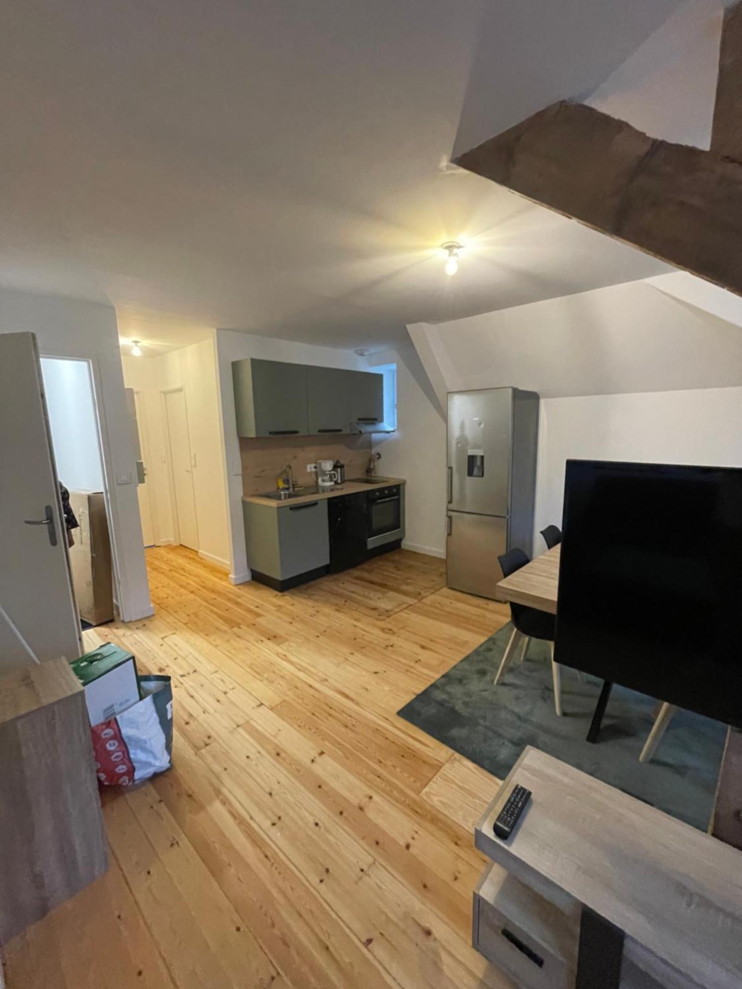 Apartment En Plein Centre *